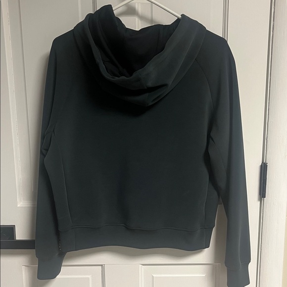 CrossFit Games 2025Velites -Women's Black Hooded Sweatshirt w/magnetic pockets! - Picture 9 of 9